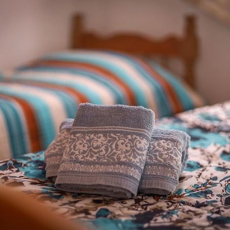 Donana Hostel De Guine Guine de Baixo Экстерьер фото